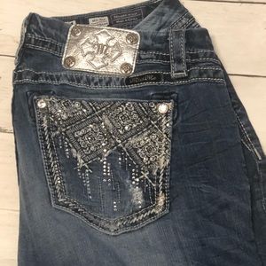 Miss Me Mid-Rise easy straight jeans